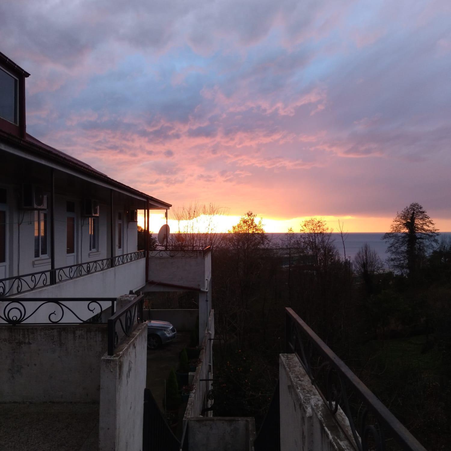 White House Avtandil&Nino Hotel Сарпи Екстериор снимка